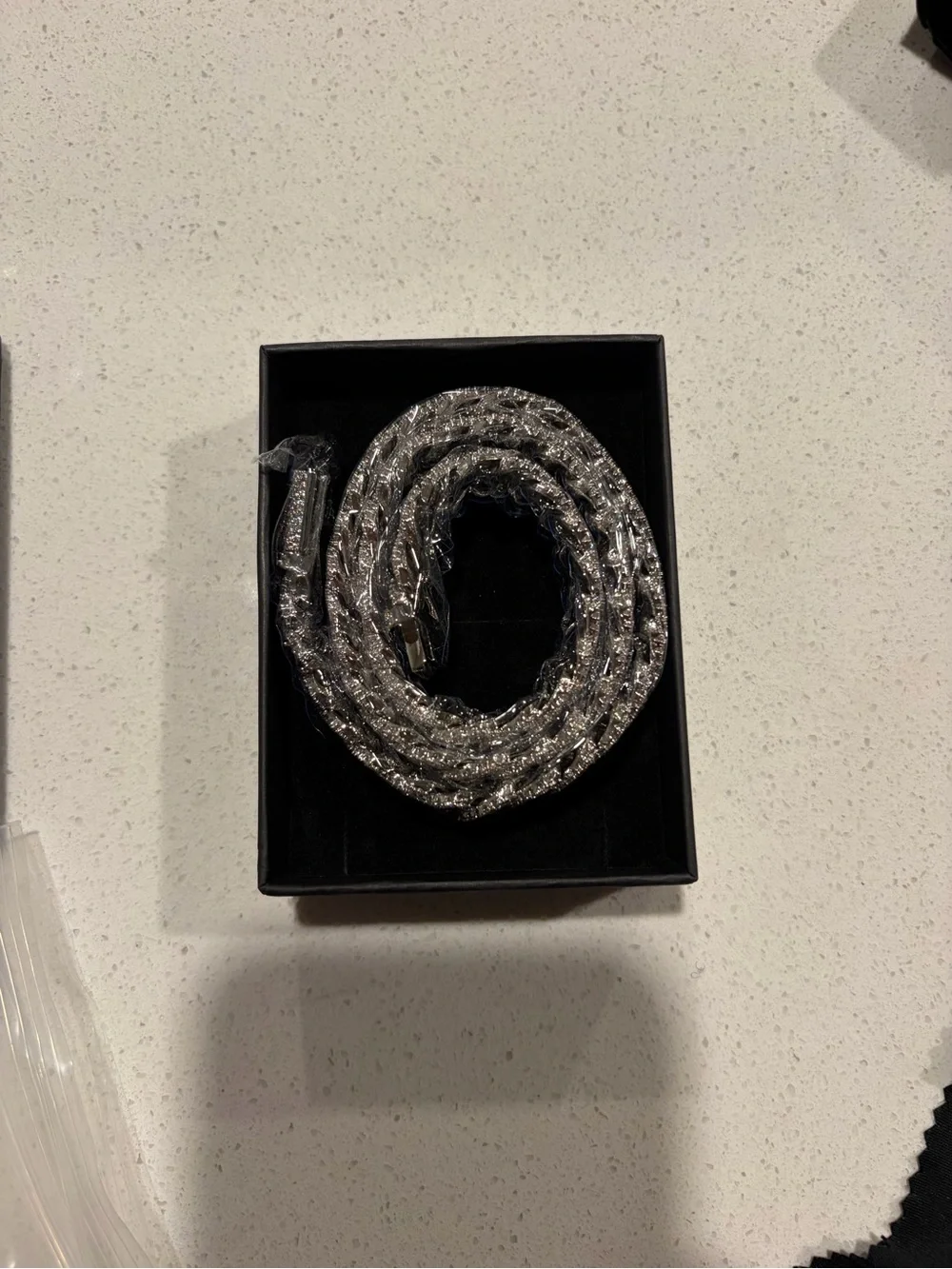 VVS Moissanite Cuban Link Chain 20in
